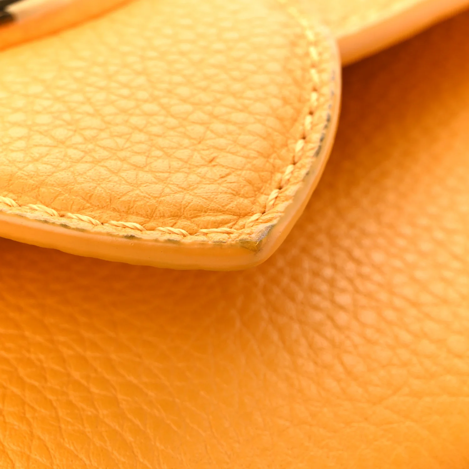 Grained Calfskin LV Pont 9 Soft PM Sunbeam - Top Club