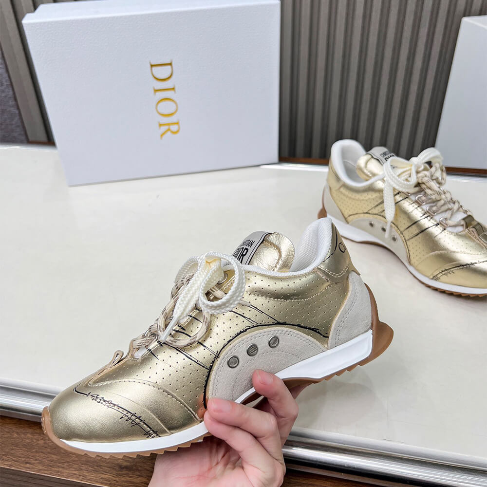 DIOR  D-Sketch Sneaker - Top Club