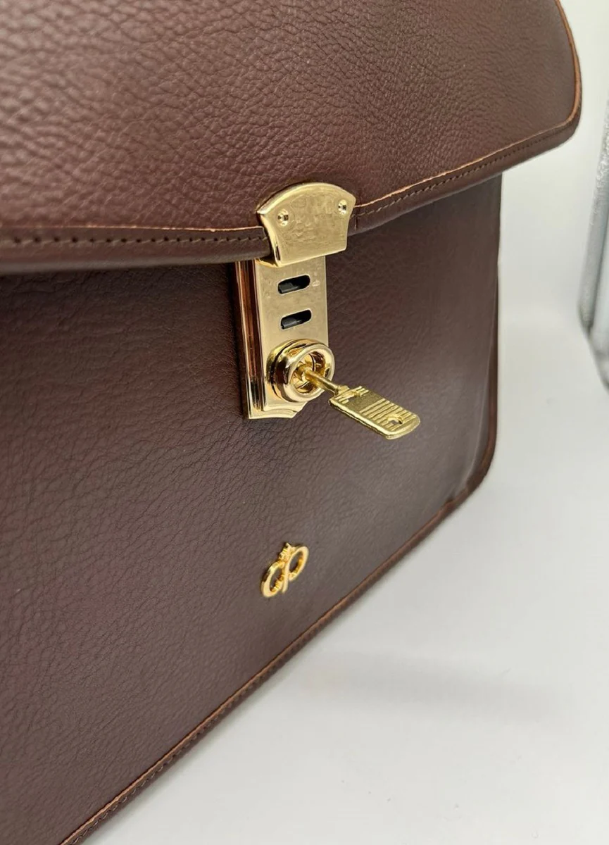 Luxury genuine leather men's briefcase dark brown / gold 42 cm - Made in Italy