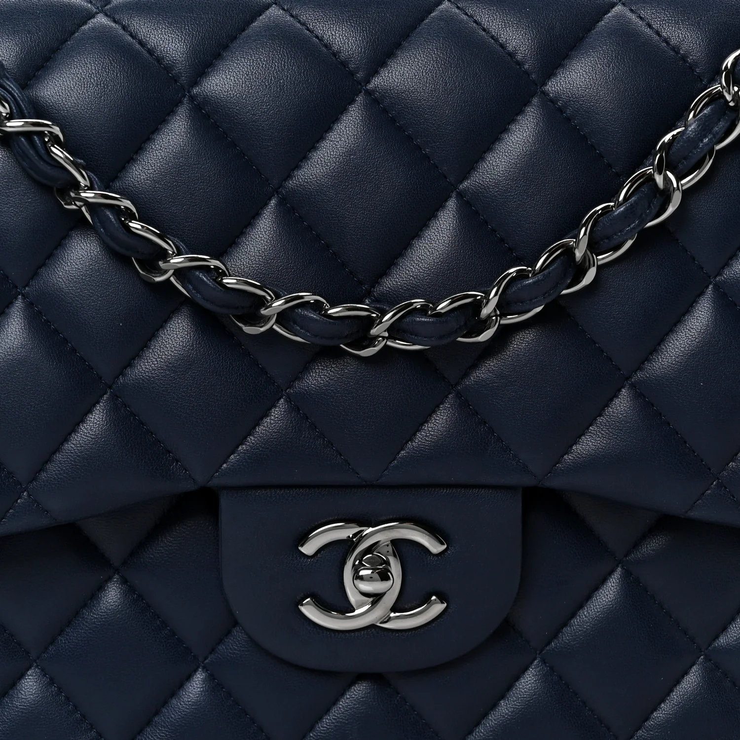 Lambskin Quilted Jumbo Double Flap Navy - Top Club