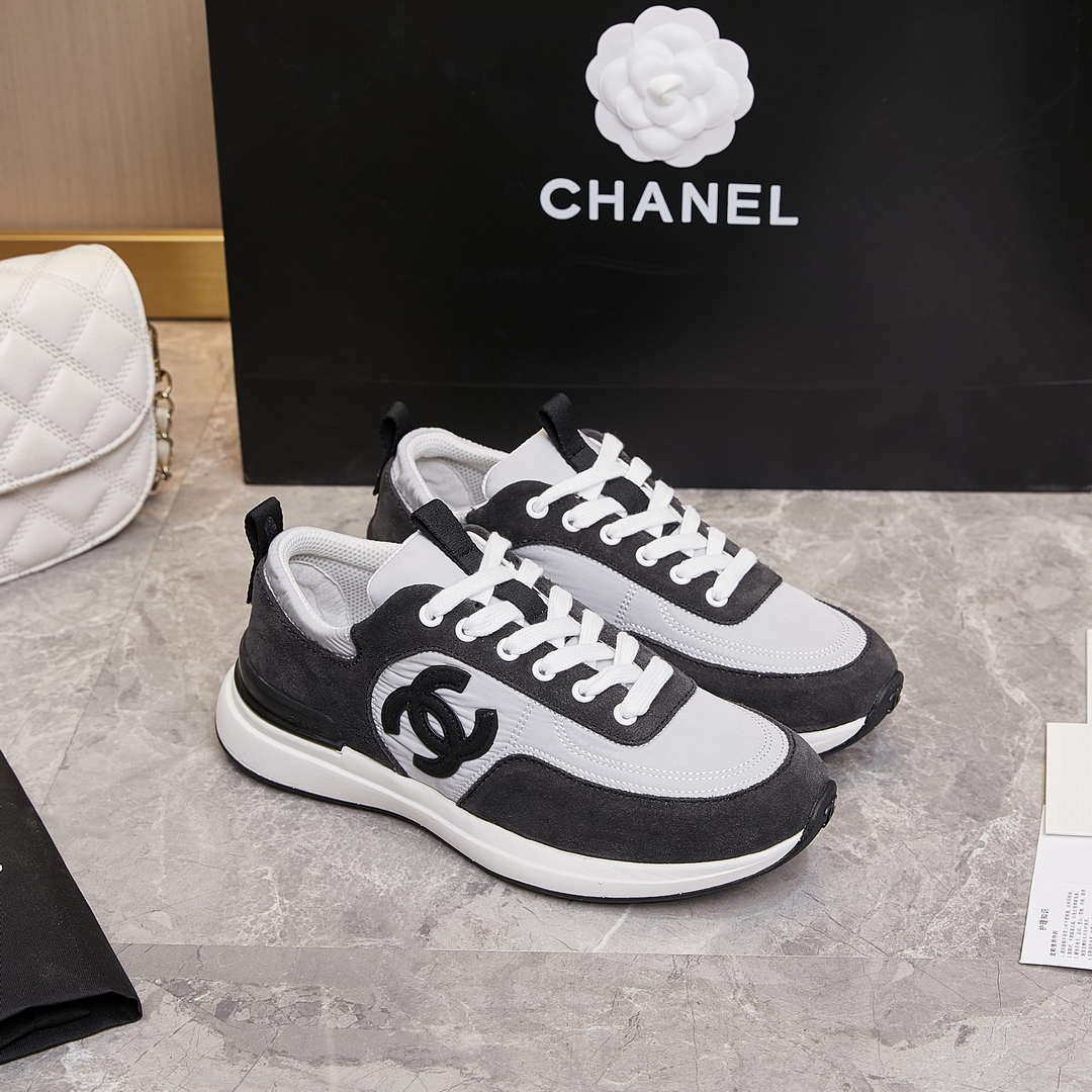 Chanel G46076 Women 24B Trainers Suede leather Black   White C91292 - Sneaker Replica Workshop
