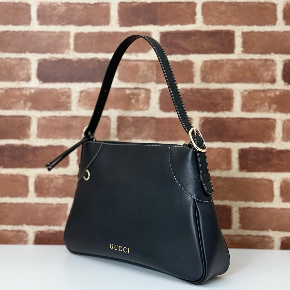 GG Emblem medium shoulder bag - Top Club