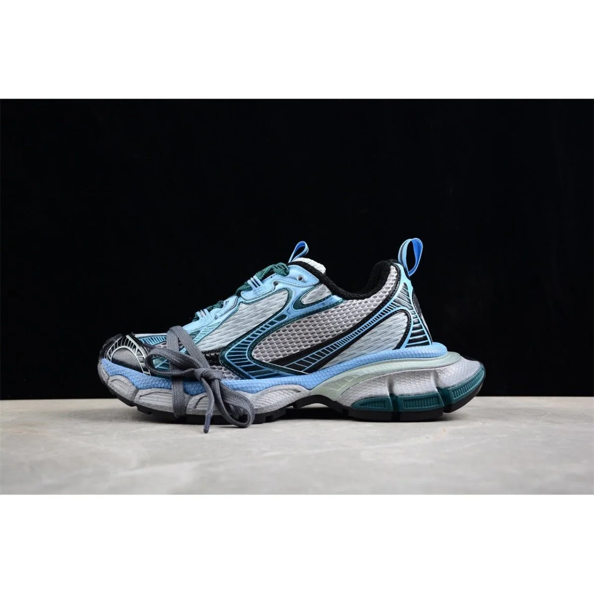 BALENCIAGA 3XL x MALACHITE GREEN - Sneaker Replica Workshop