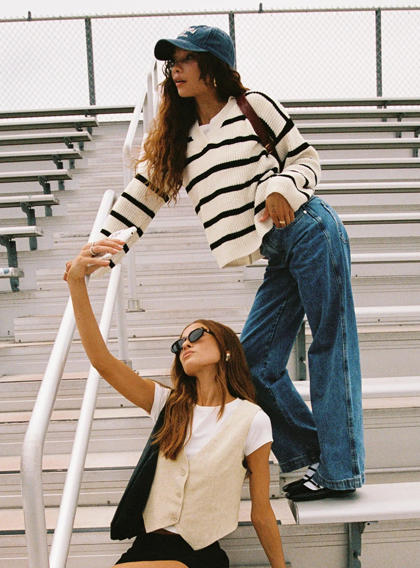 Jankins Low Rise Straight Leg Jeans Mid Wash