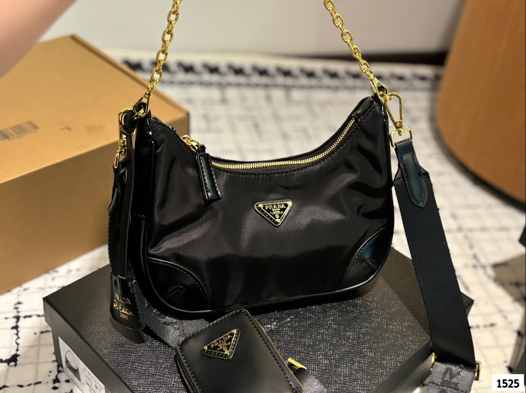 Pra new arrival hobo bag size:22 * 16cm - Top Club