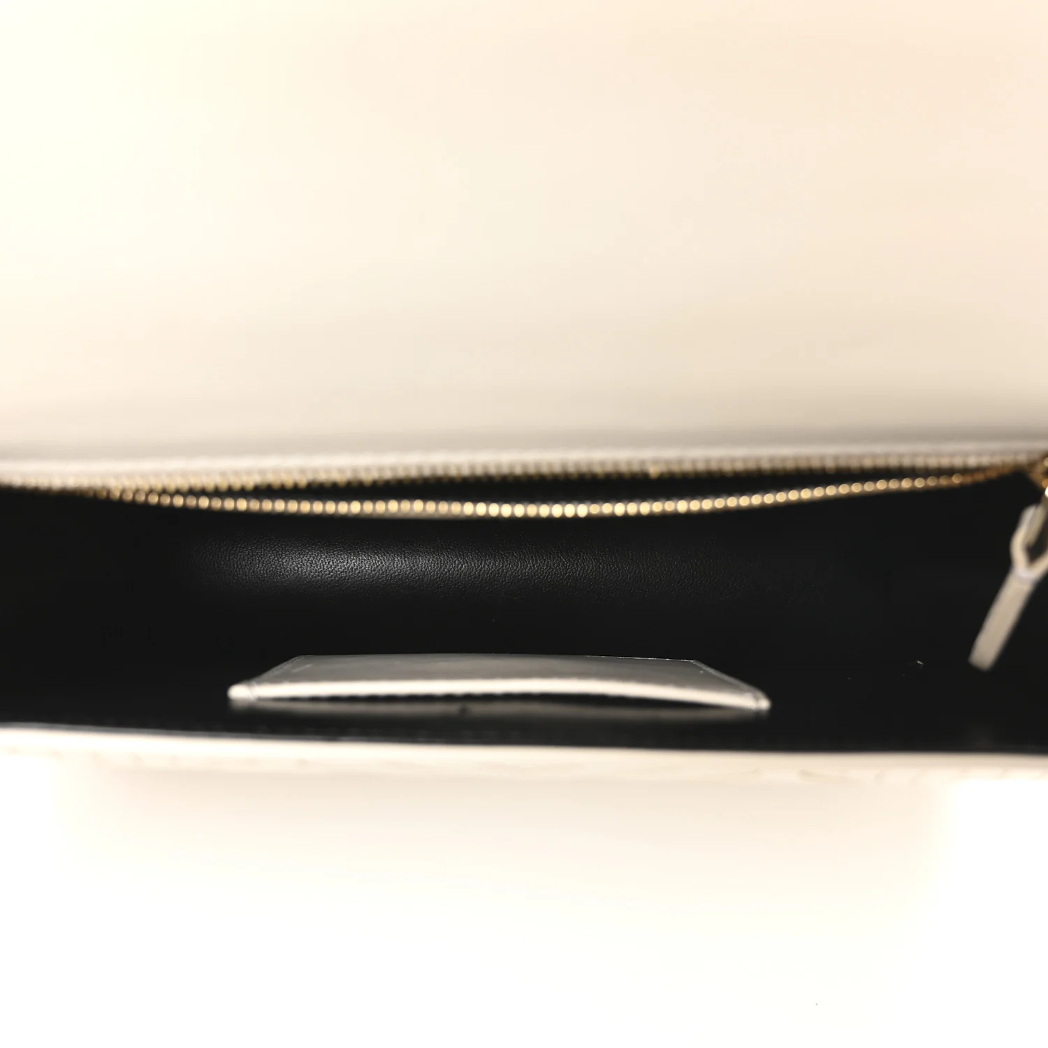 Nappa Serpenti Forever Chain Diamond Blast Shoulder Bag Ivory Gold - Top Club