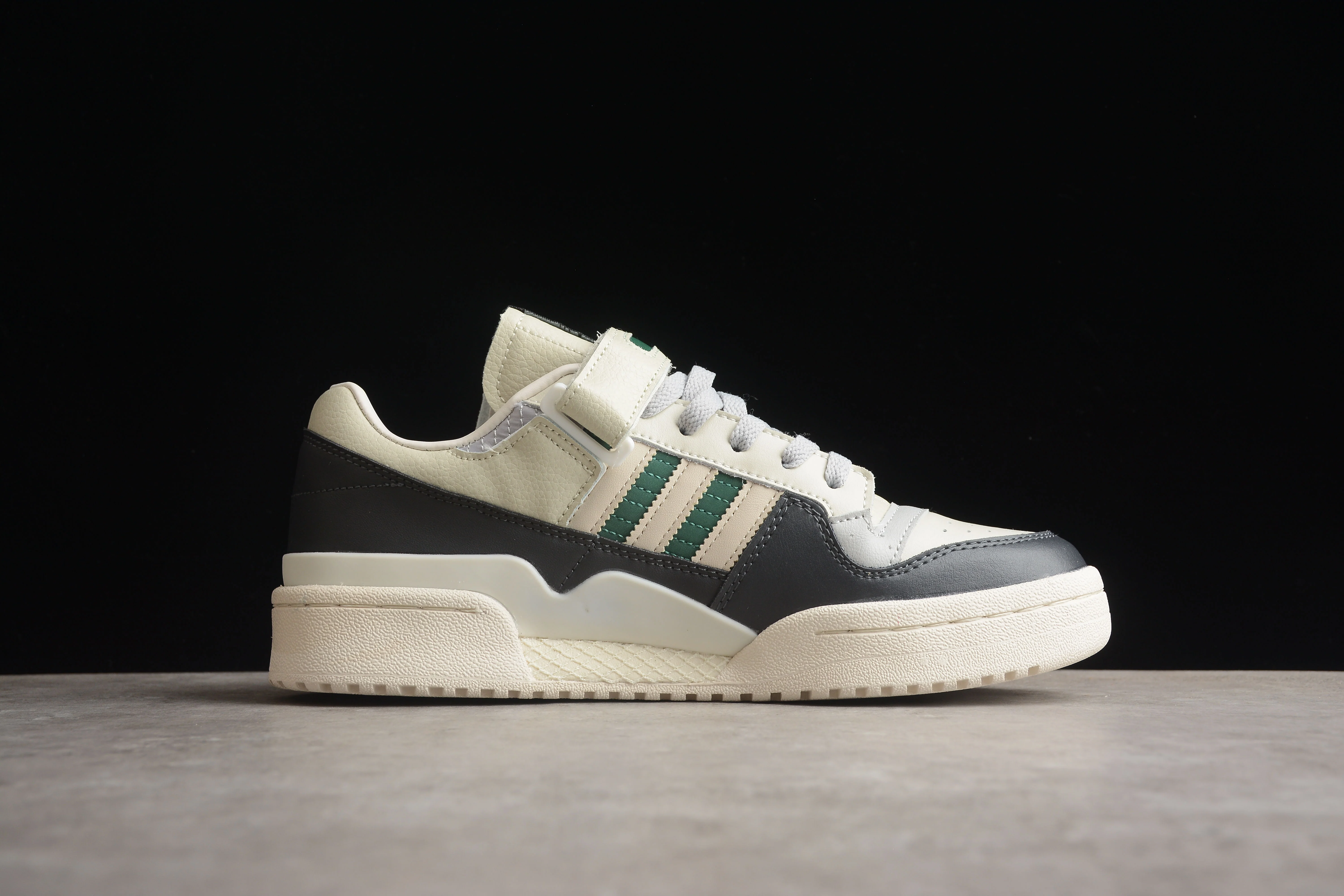 adidas Forum 84 Low 