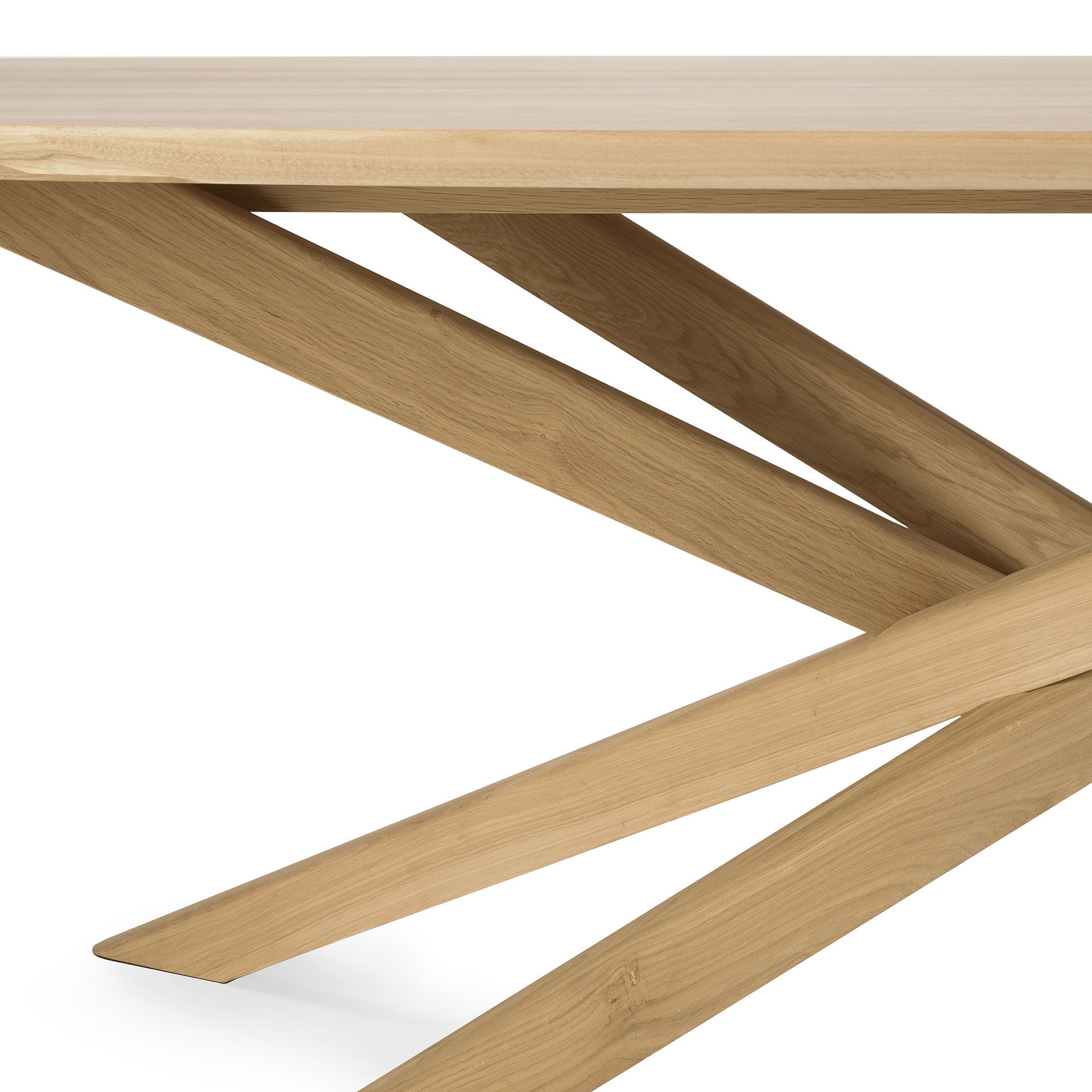 Tafel Mikado ovaal - 267X138 - eiken