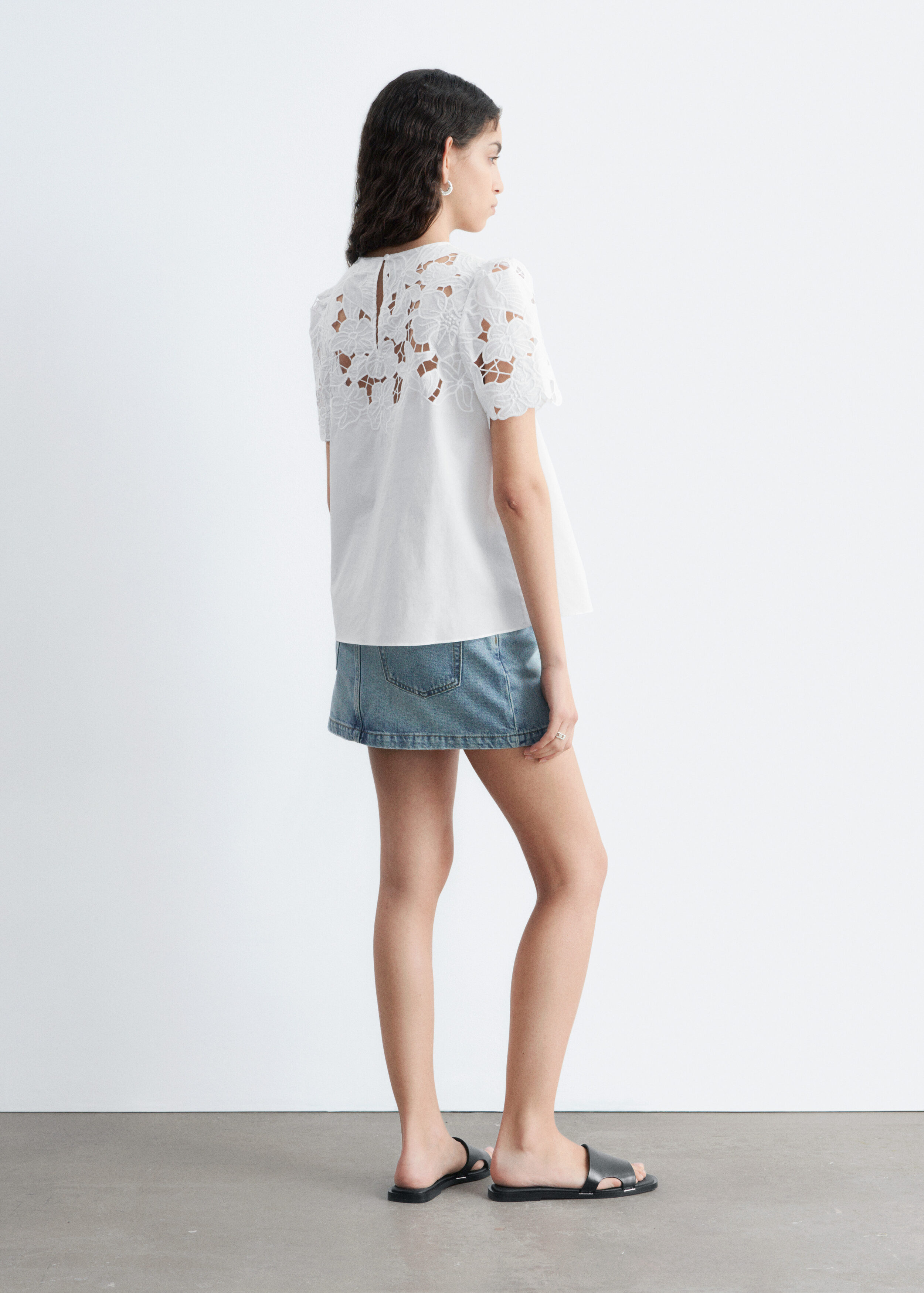 & Other Stories SHORT-SLEEVE FLORAL-EMBROIDERY BLOUSE