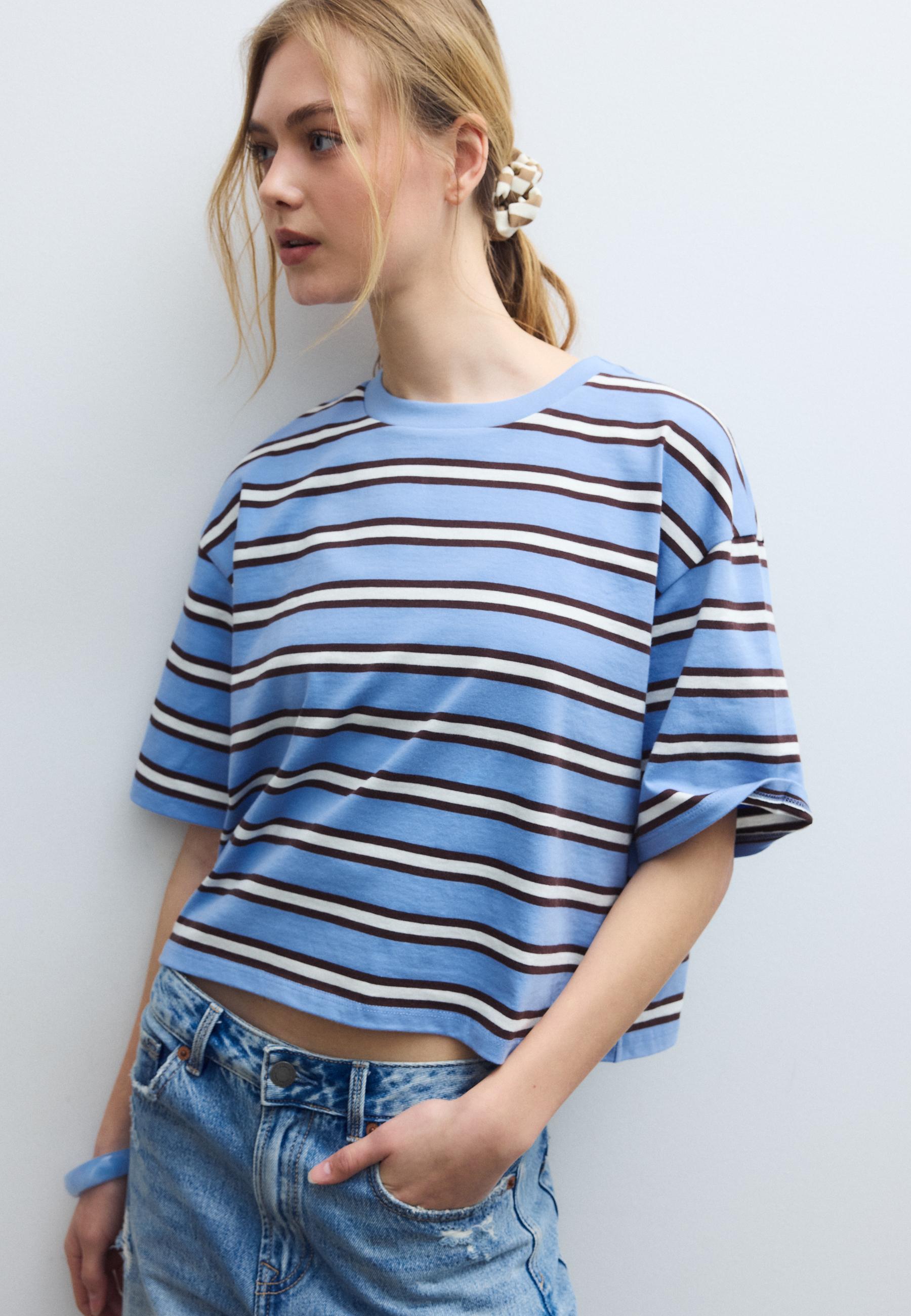 STRIPED SHORT SLEEVE T-SHIRT