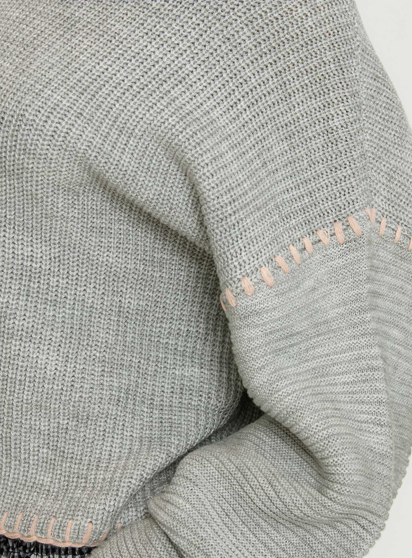 Baby I'm Back Knit Sweater Grey / Pink