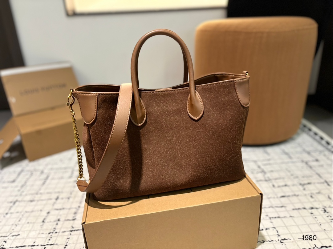 Y new arrival bucket tote bag size:32*22 cm - Top Club