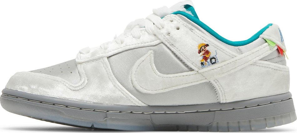 Wmns Dunk Low  Ice  D02326-001 - Sneaker Replica Workshop