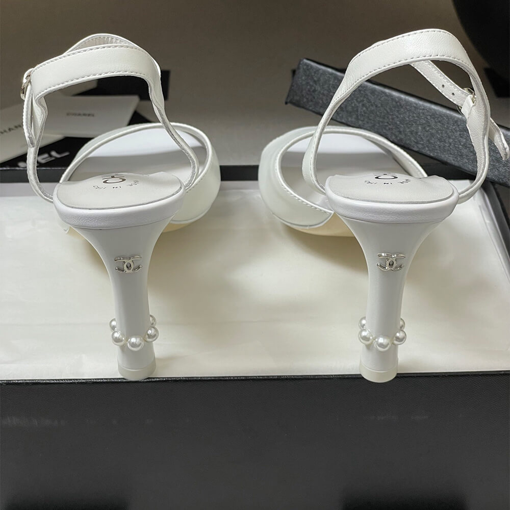CHANEL Sandals - Top Club