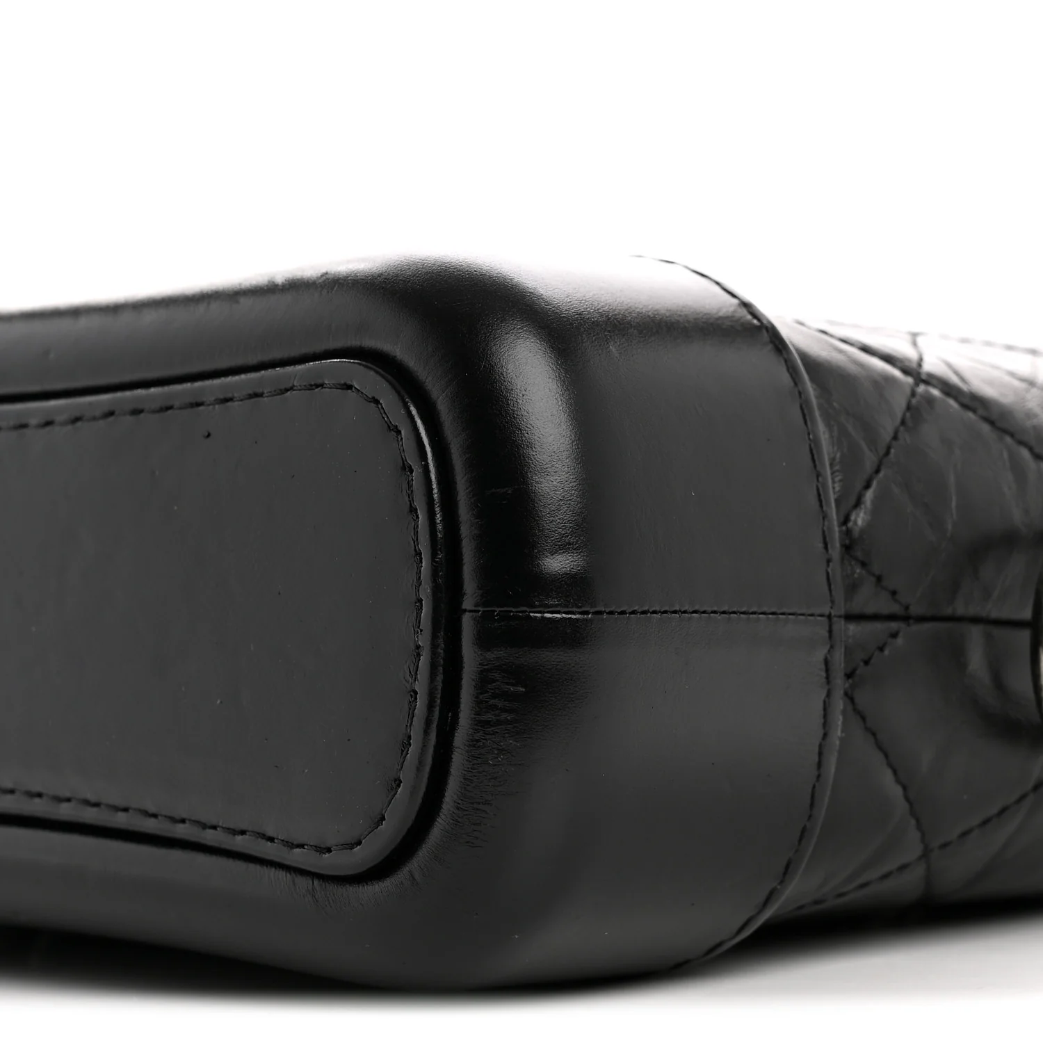 Aged Calfskin Quilted Small Gabrielle Hobo Black - Top Club