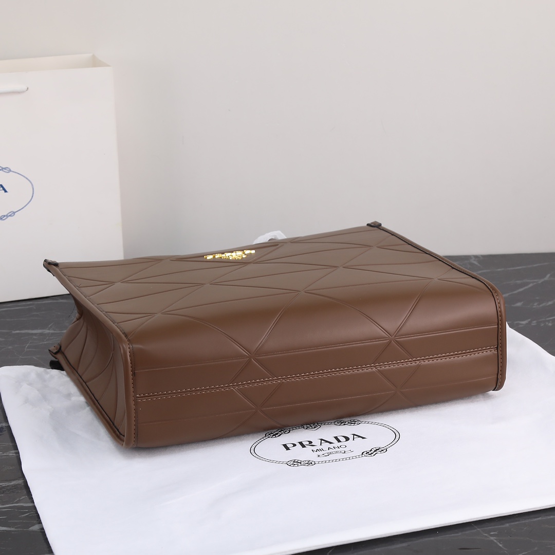 PP big size leather Symbole bag with topstitching - Top Club