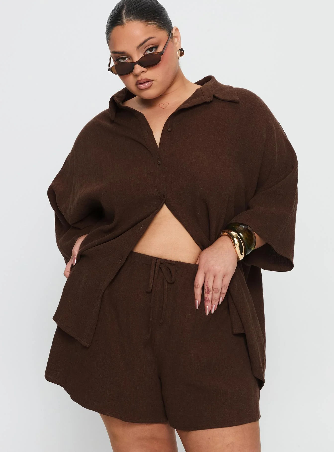 Peni Drawstring Linen Shorts Chocolate Curve