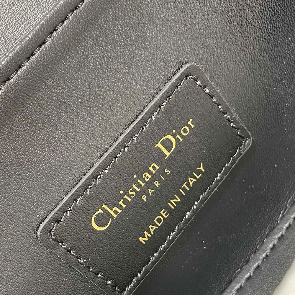 Small 30 Montaigne Avenue Top Handle Bag - Top Club