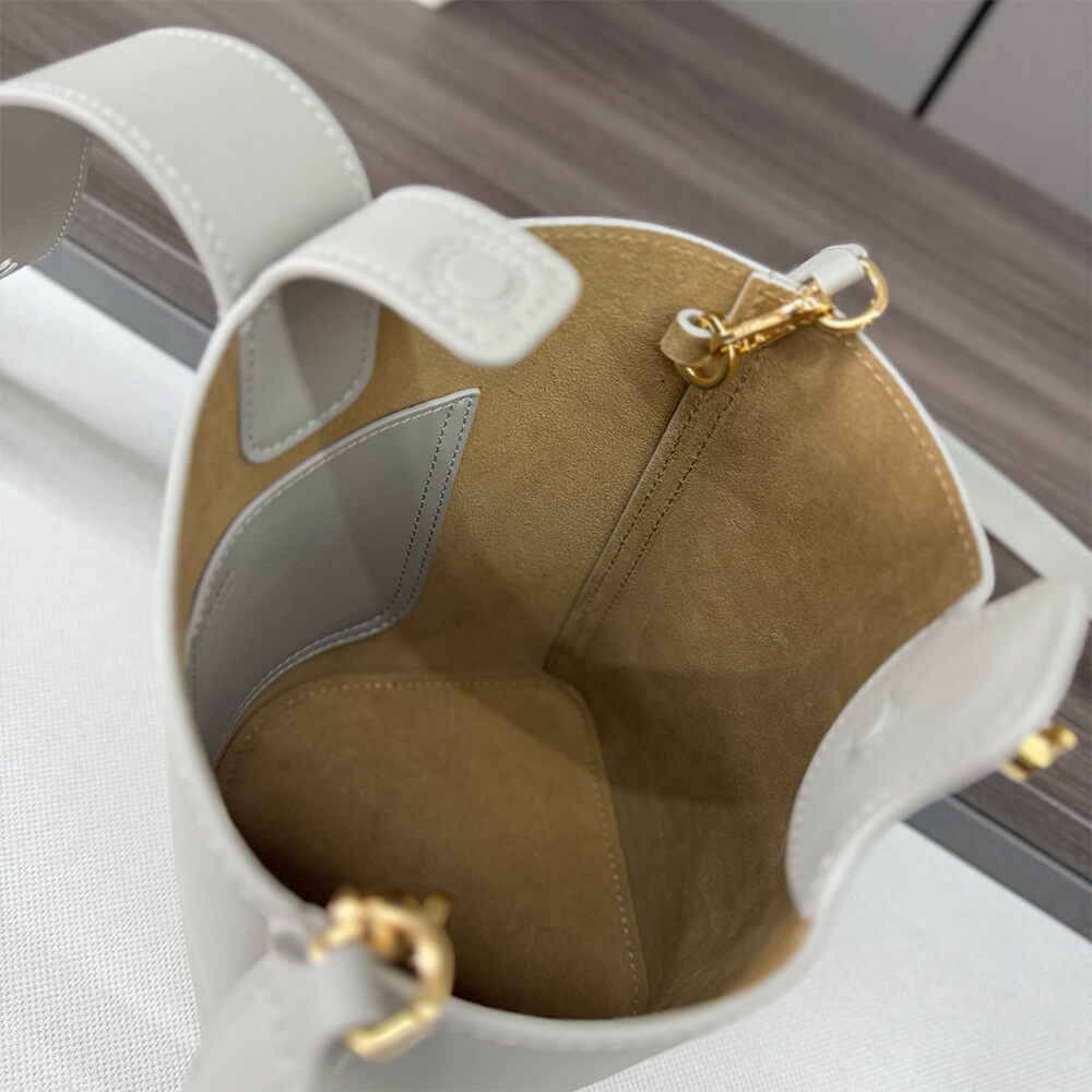 LOEWE Mini Pebble bucket in smooth calfskin(high-end grade) - Top Club