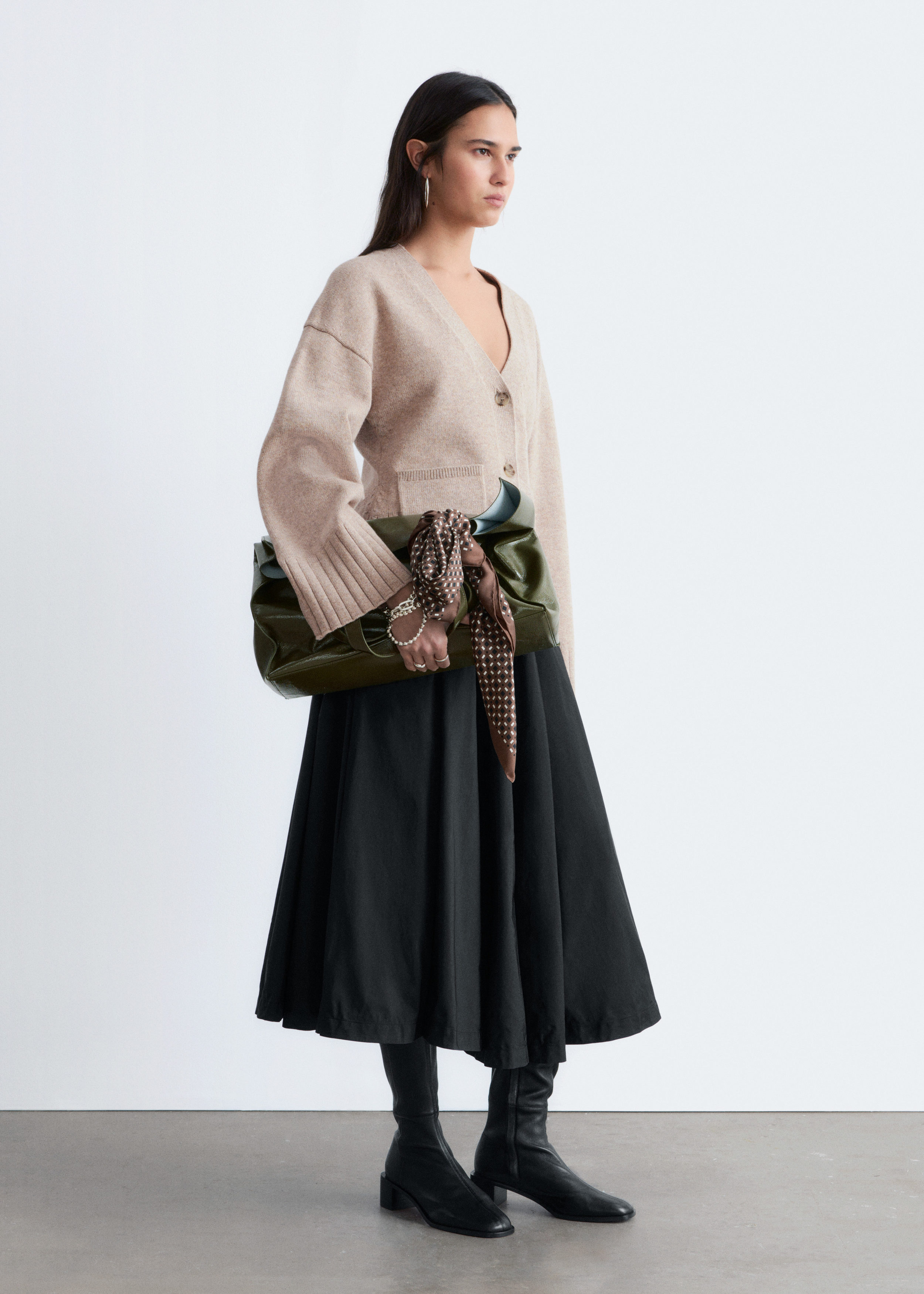 & Other Stories TAPERED KNIT CARDIGAN