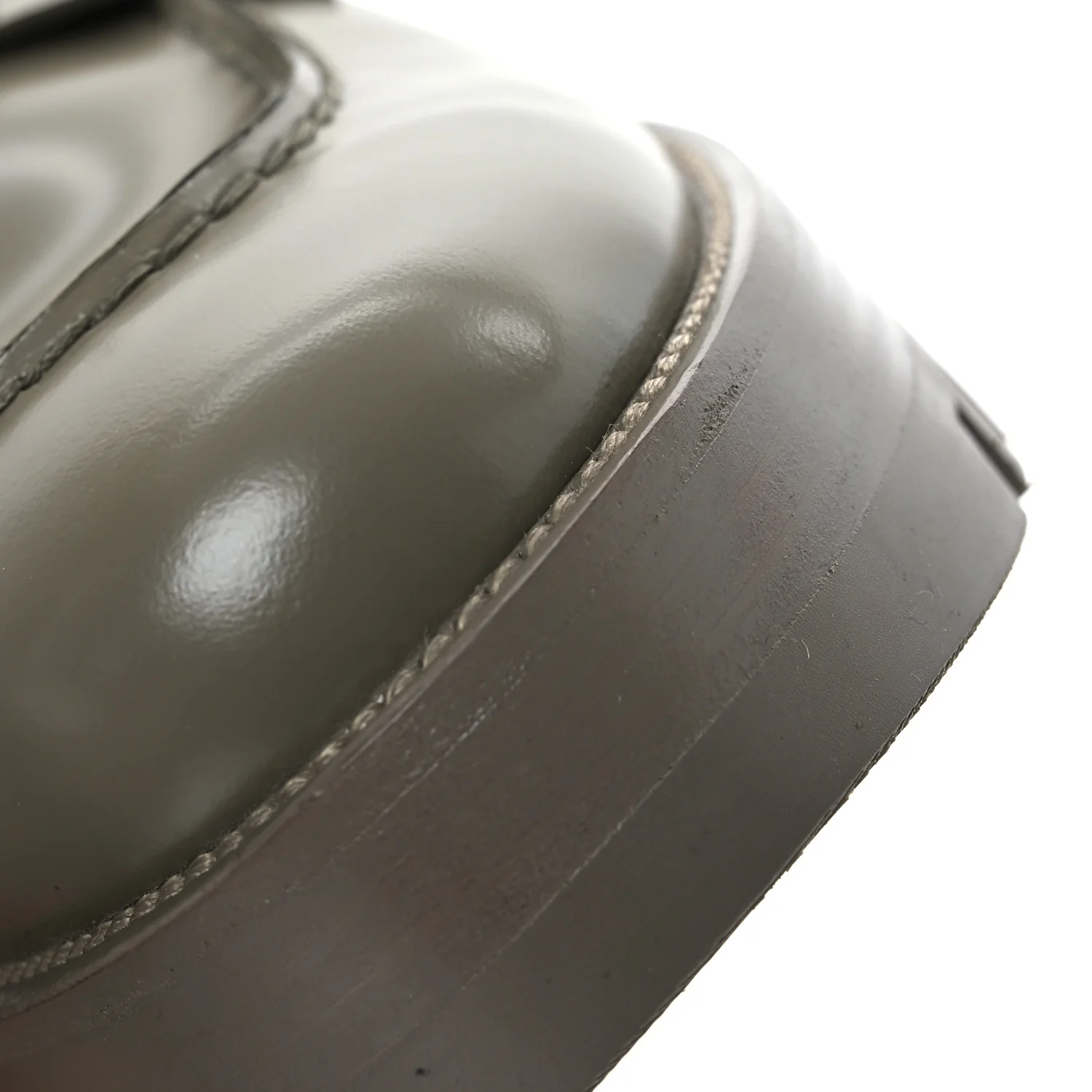 Calfskin Metal CC Loafers 40 Khaki - Top Club