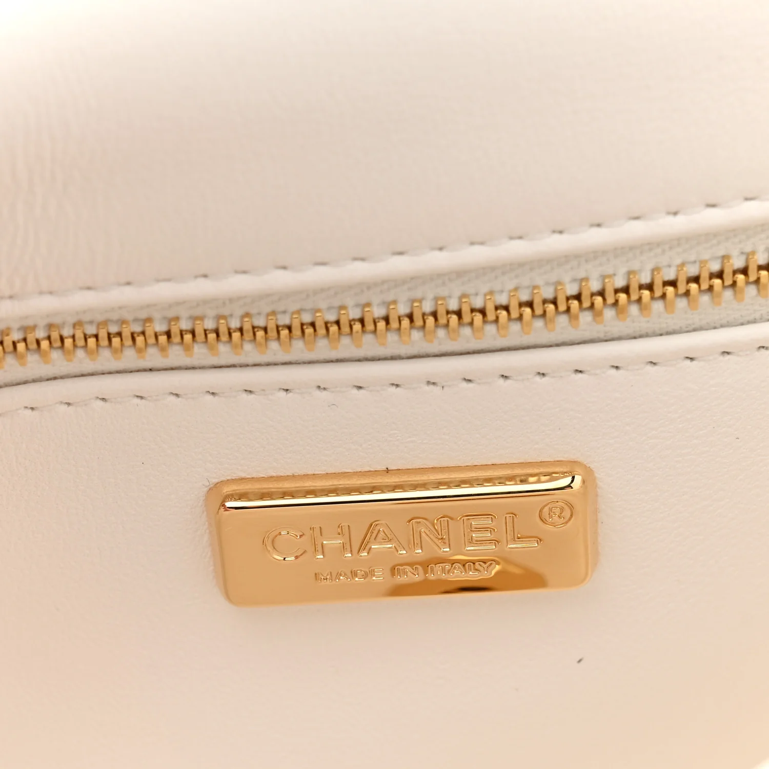 Sequin Logo CC Small Single Flap White Multicolor - Top Club