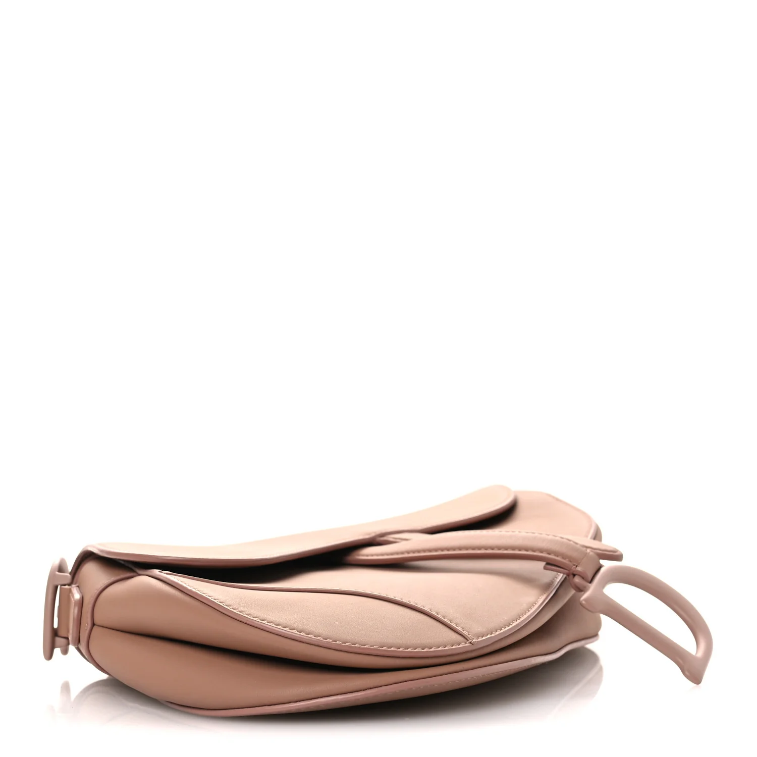 Ultra Matte Calfskin Saddle Bag Fard - Top Club