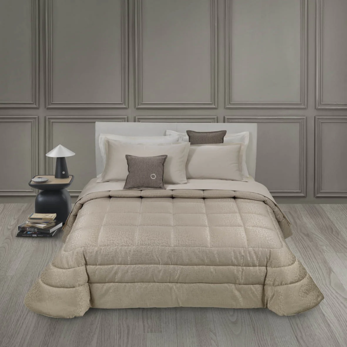 Trapunta In Raso Jacquard Frame Matrimoniale