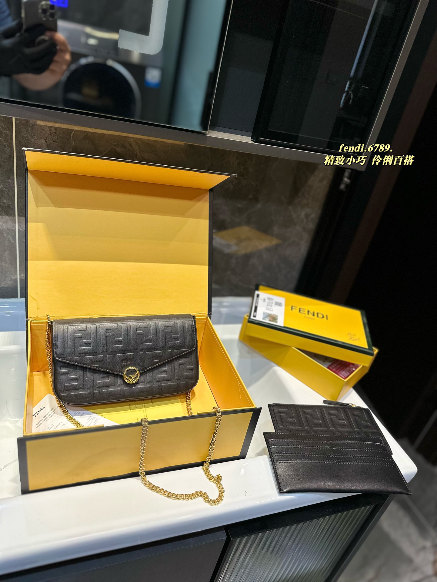 Fen Canvas  new arrival chain bag size; 21*3*12 cm - Top Club