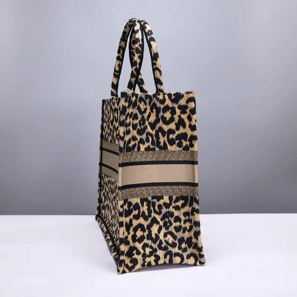 LARGE DIOR BOOK TOTE - Top Club