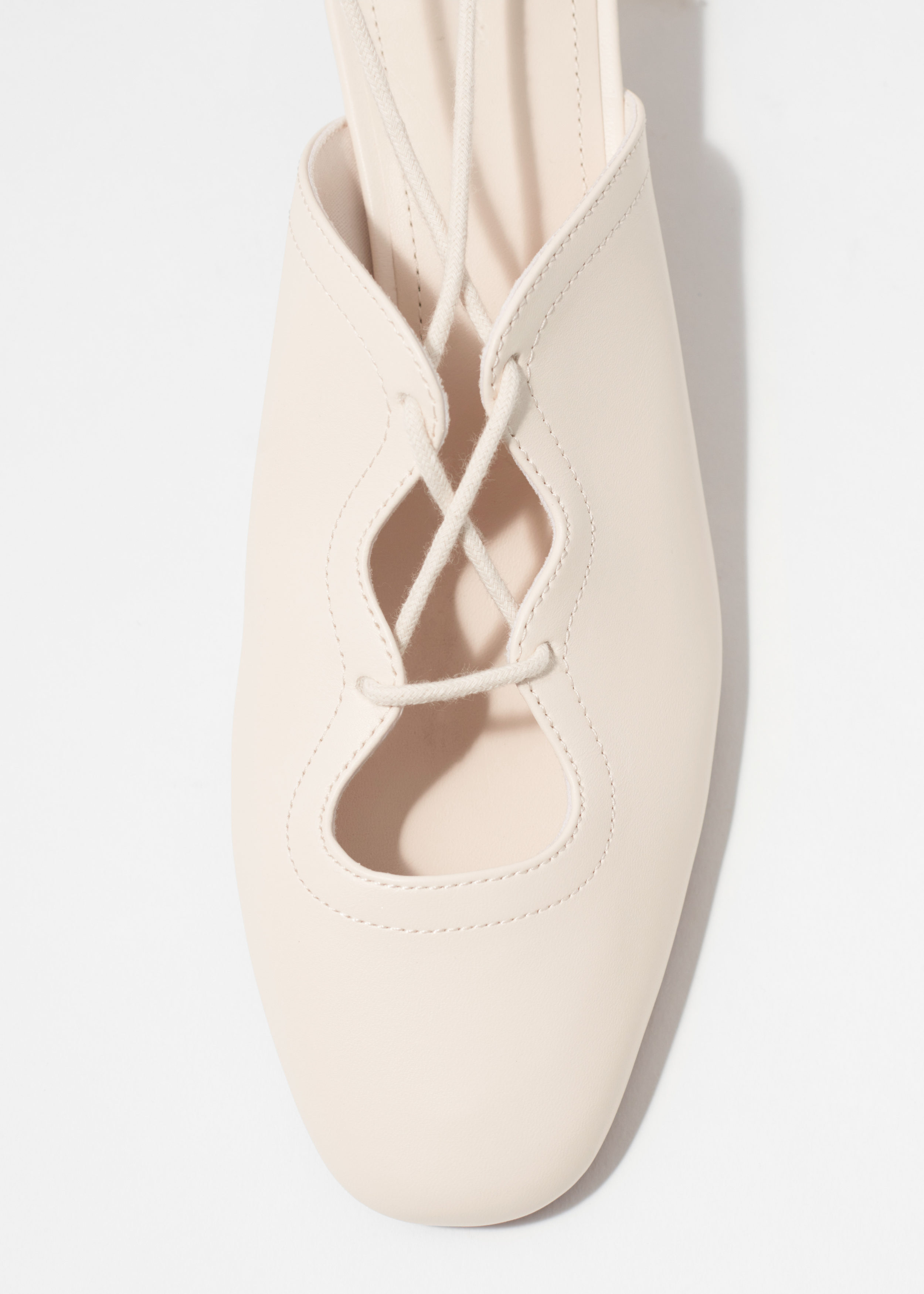 & Other Stories LACE-UP LEATHER PUMPS