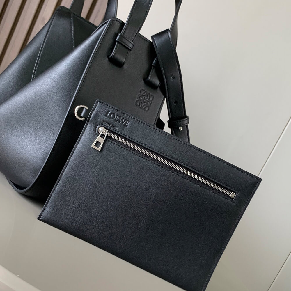 LOEWE Small Hammock bag in classic calfskin - Top Club