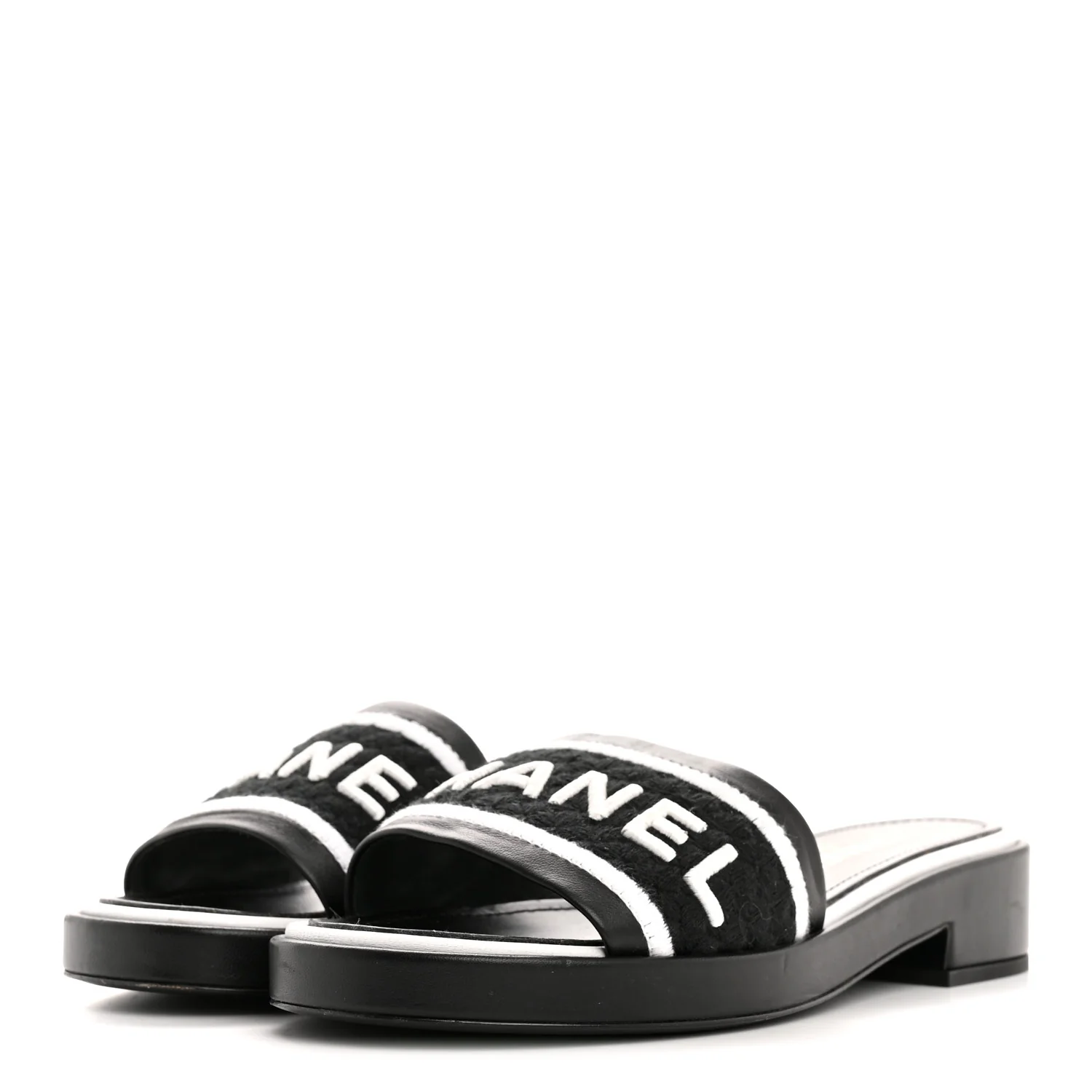 Lambskin Embroidered CC Mule Sandal 40 Black White - Top Club