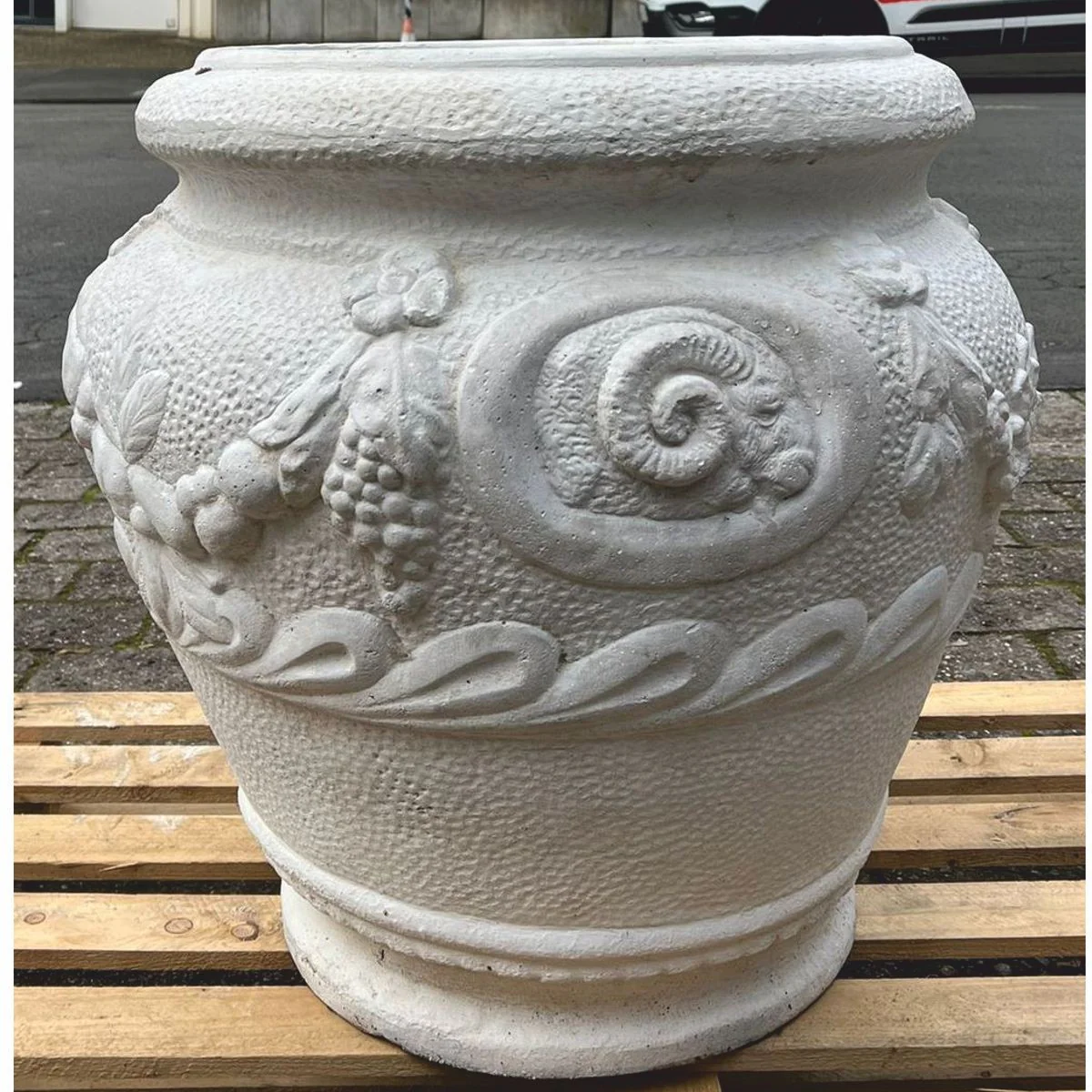 Baroque garden decorative flower pot gray H. 66 cm