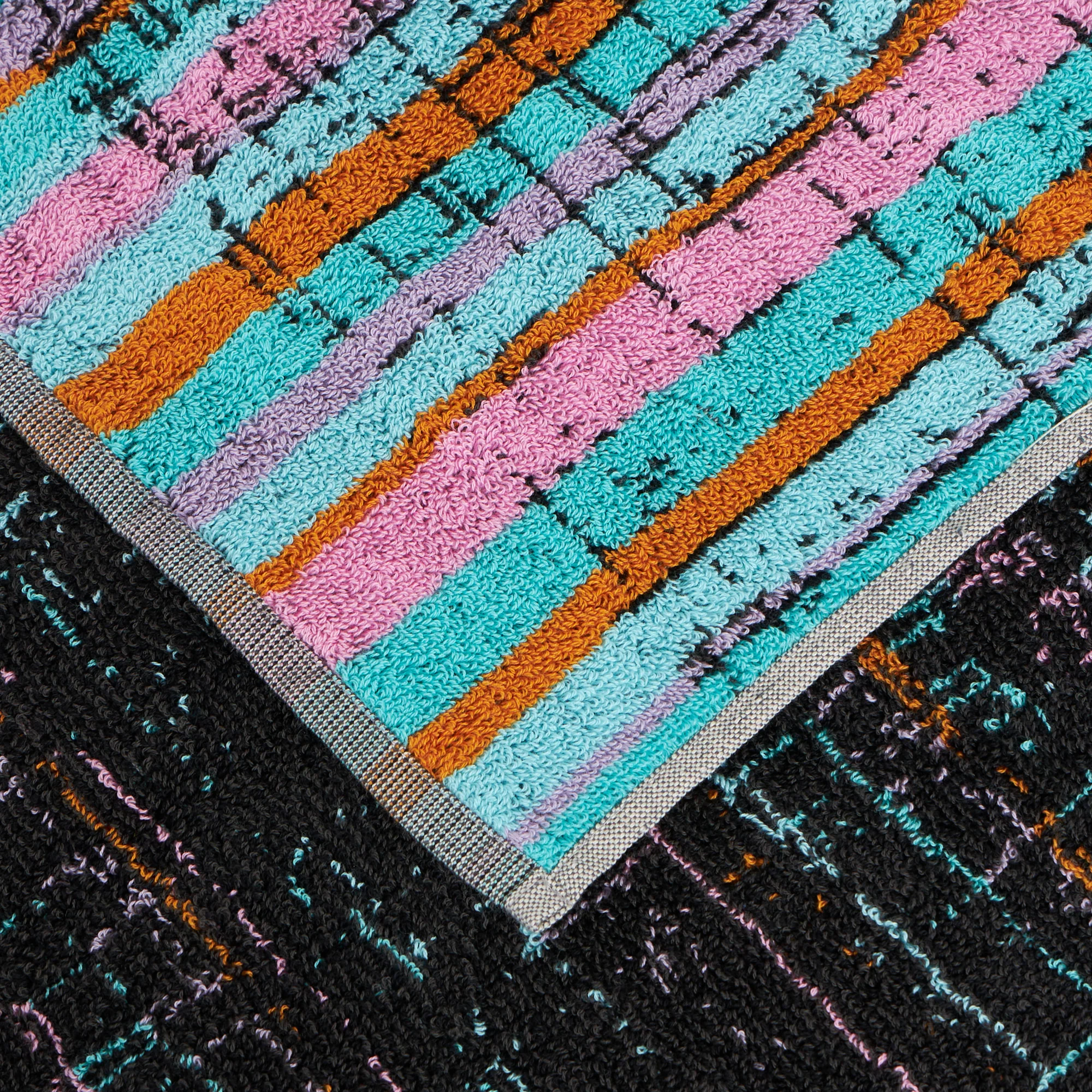 Telo Bagno In Spugna Fashion 95X150 Nero Carrara