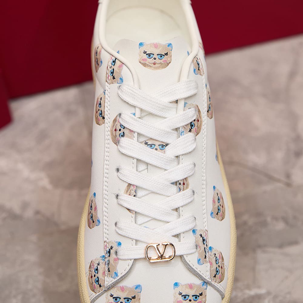 VALENTINO ROYCO Women s  LE CHAT DE LA MAISON  Patterned Soft Calfskin Sneakers - Top Club
