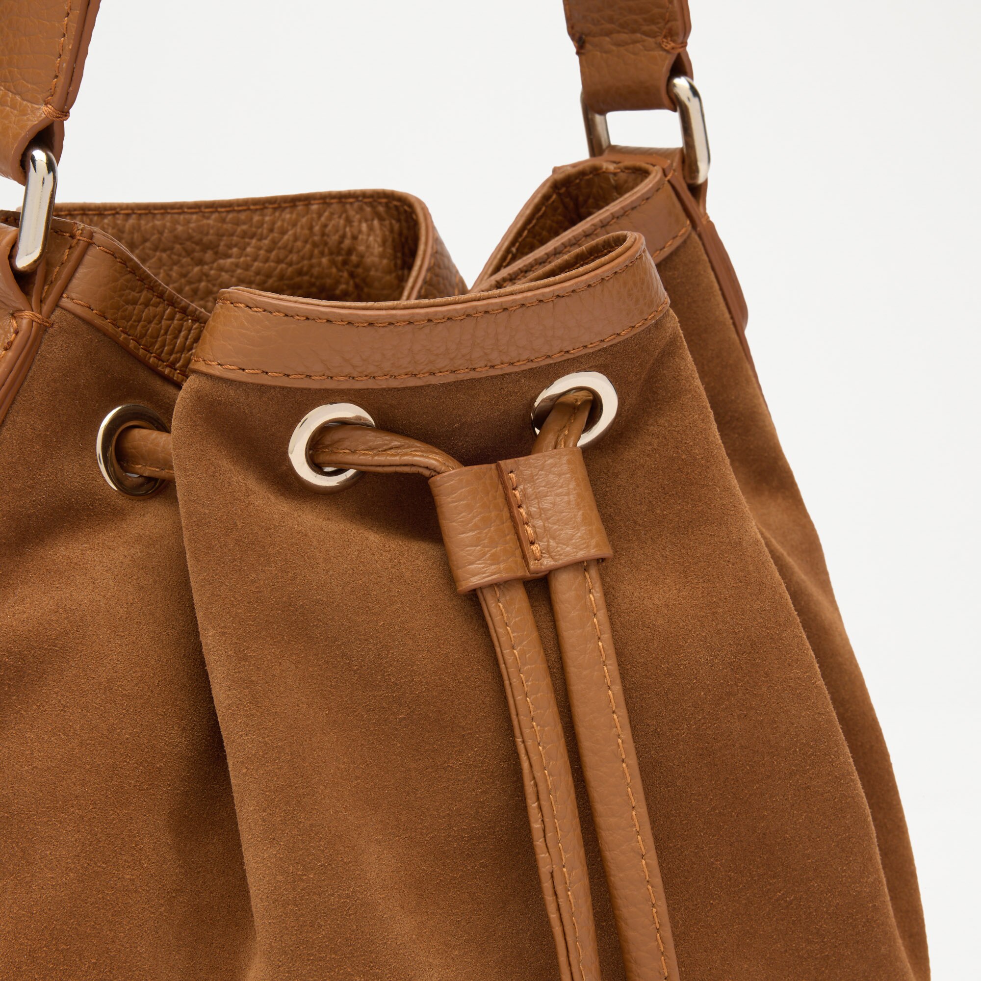 HessleBucket Bag
