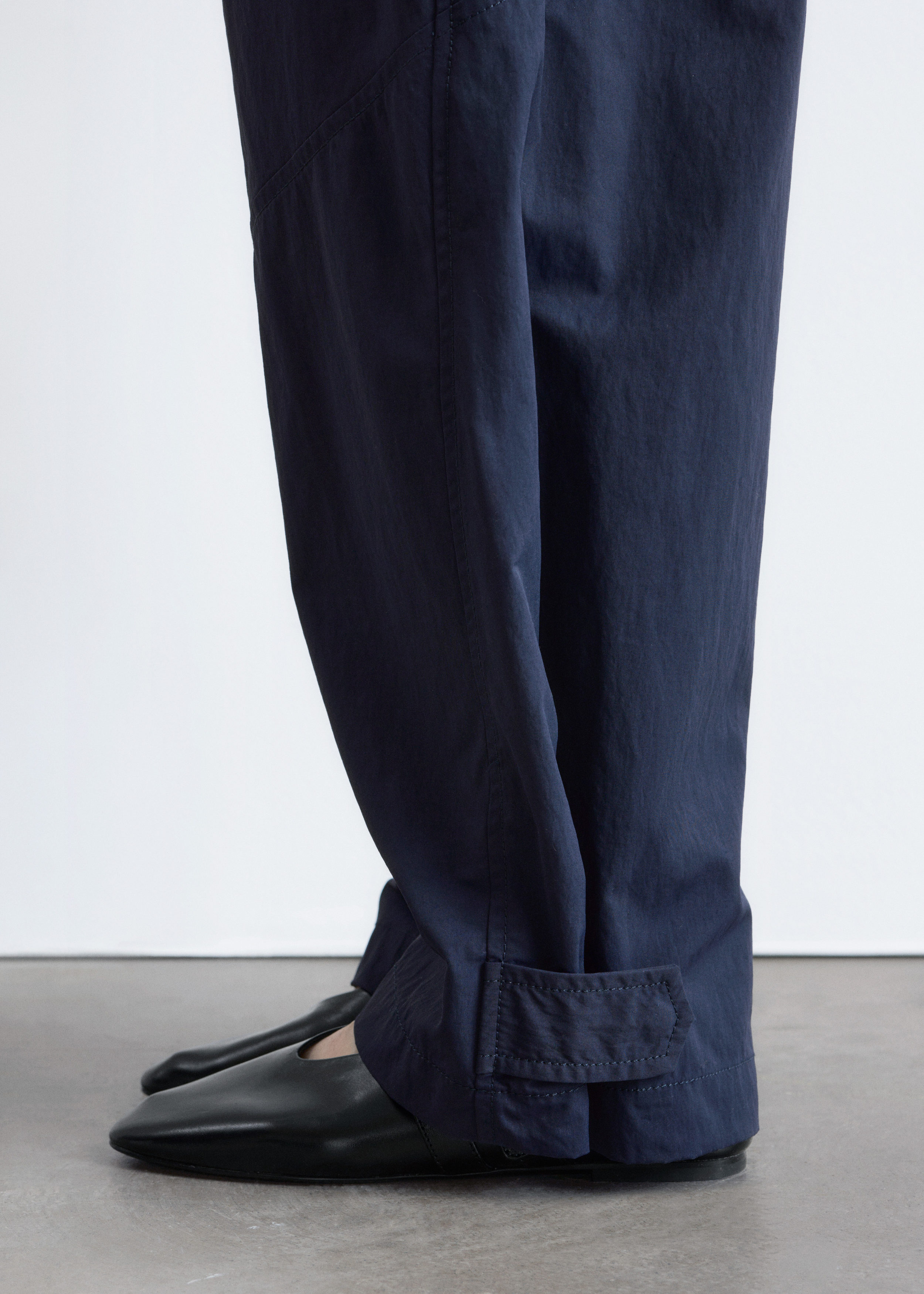 & Other Stories UTILITY BARREL-LEG TROUSERS