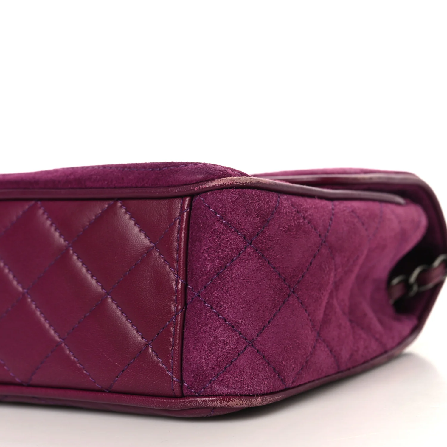 Suede Lambskin Scallop Quilted Medium Pagoda Flap Purple - Top Club