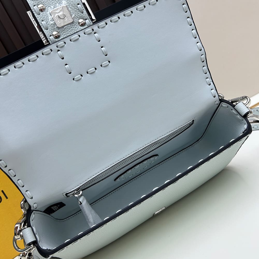 Fendi Baguette - Top Club