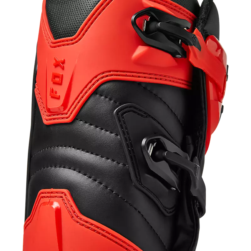 Complete boots