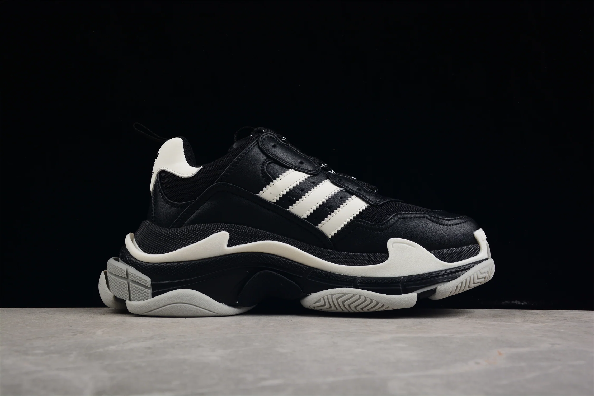 Balenciaga x Adidas Triple S – Black - Sneaker Replica Workshop
