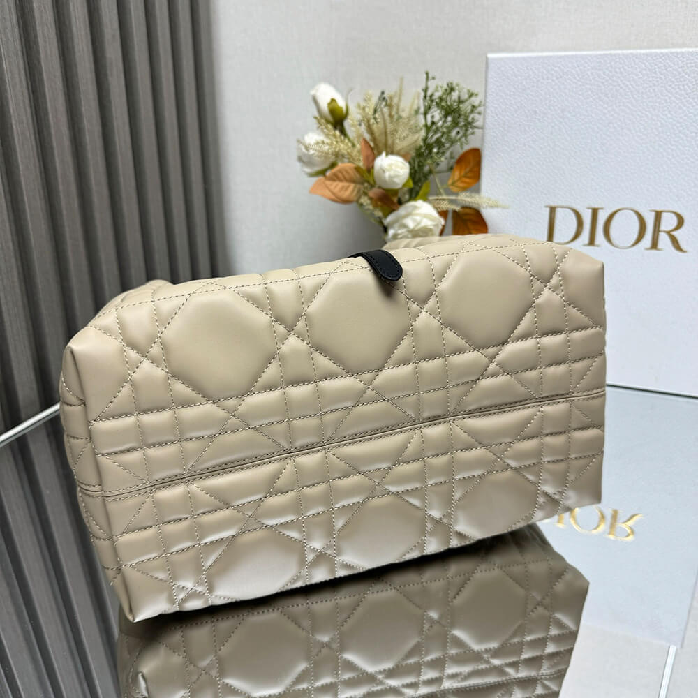 Medium Dior Toujours Bag - Top Club