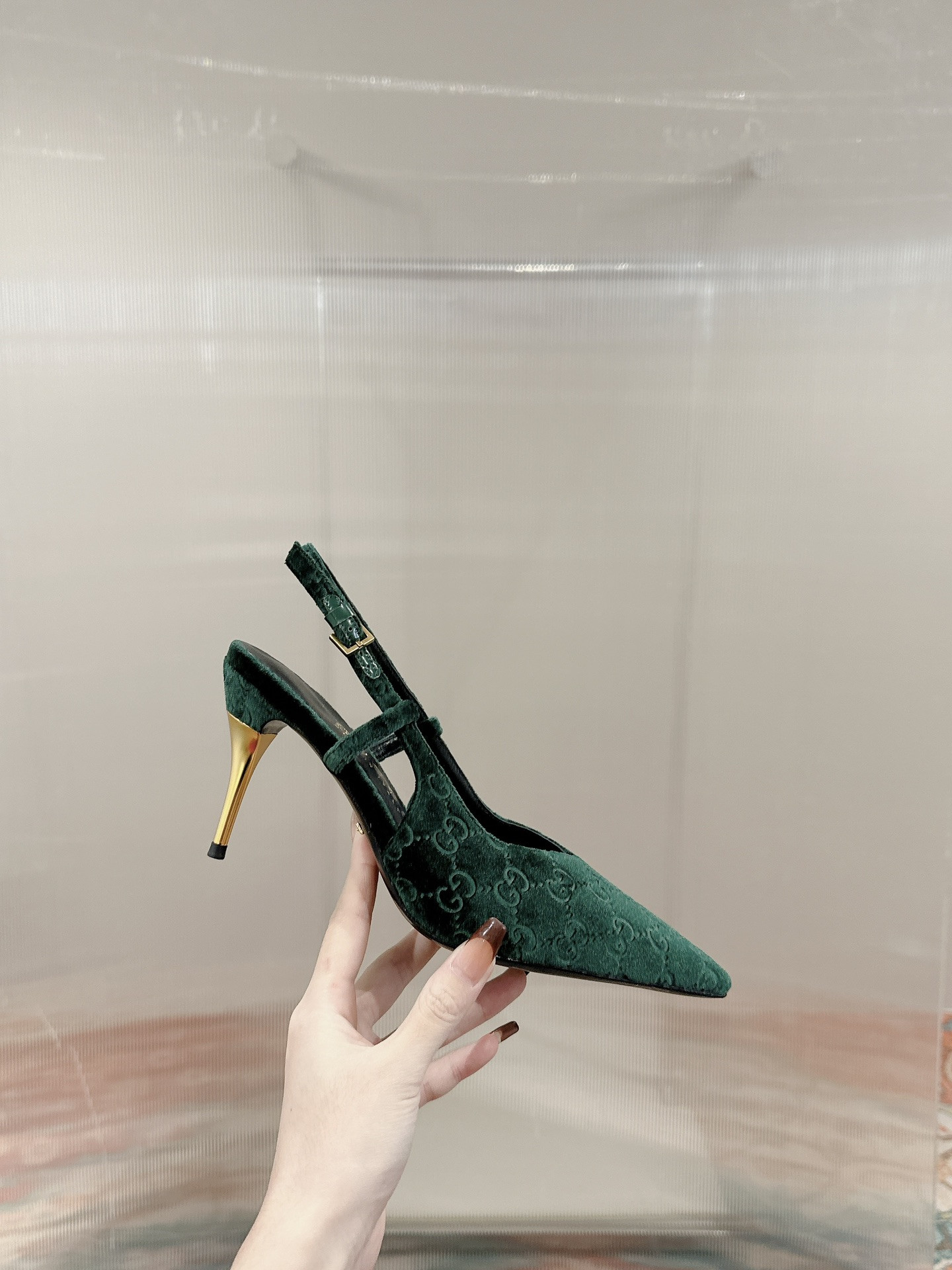 gucci new metal heel pointed toe shoes - Sneaker Replica Workshop