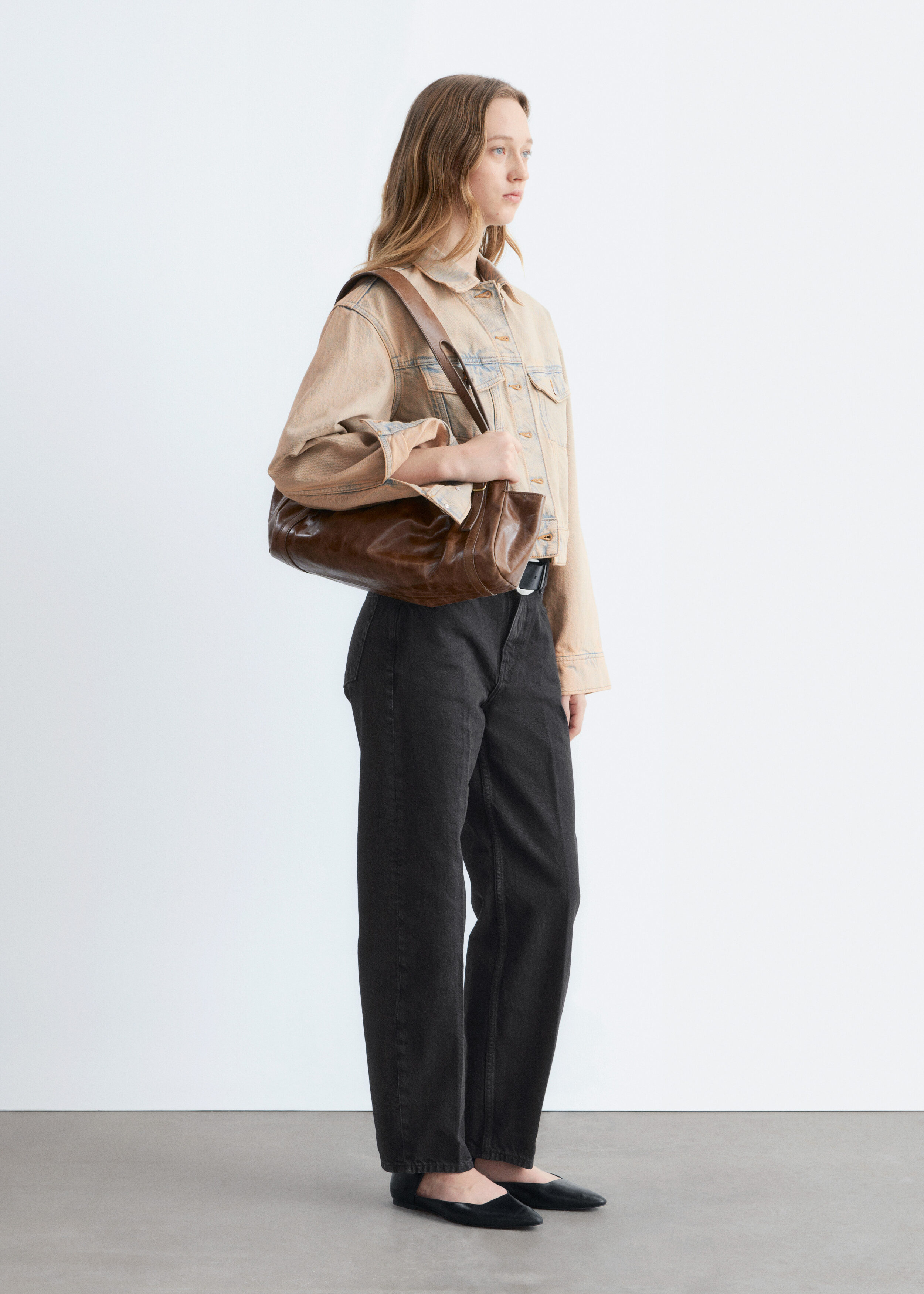 & Other Stories CROPPED OVERDYE DENIM JACKET