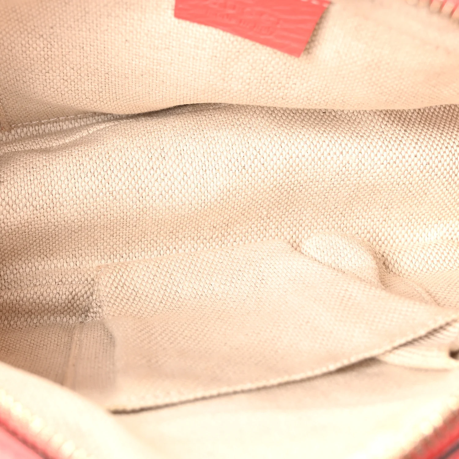 Pebbled Calfskin Small Soho Disco Bag Tabasco Red - Top Club