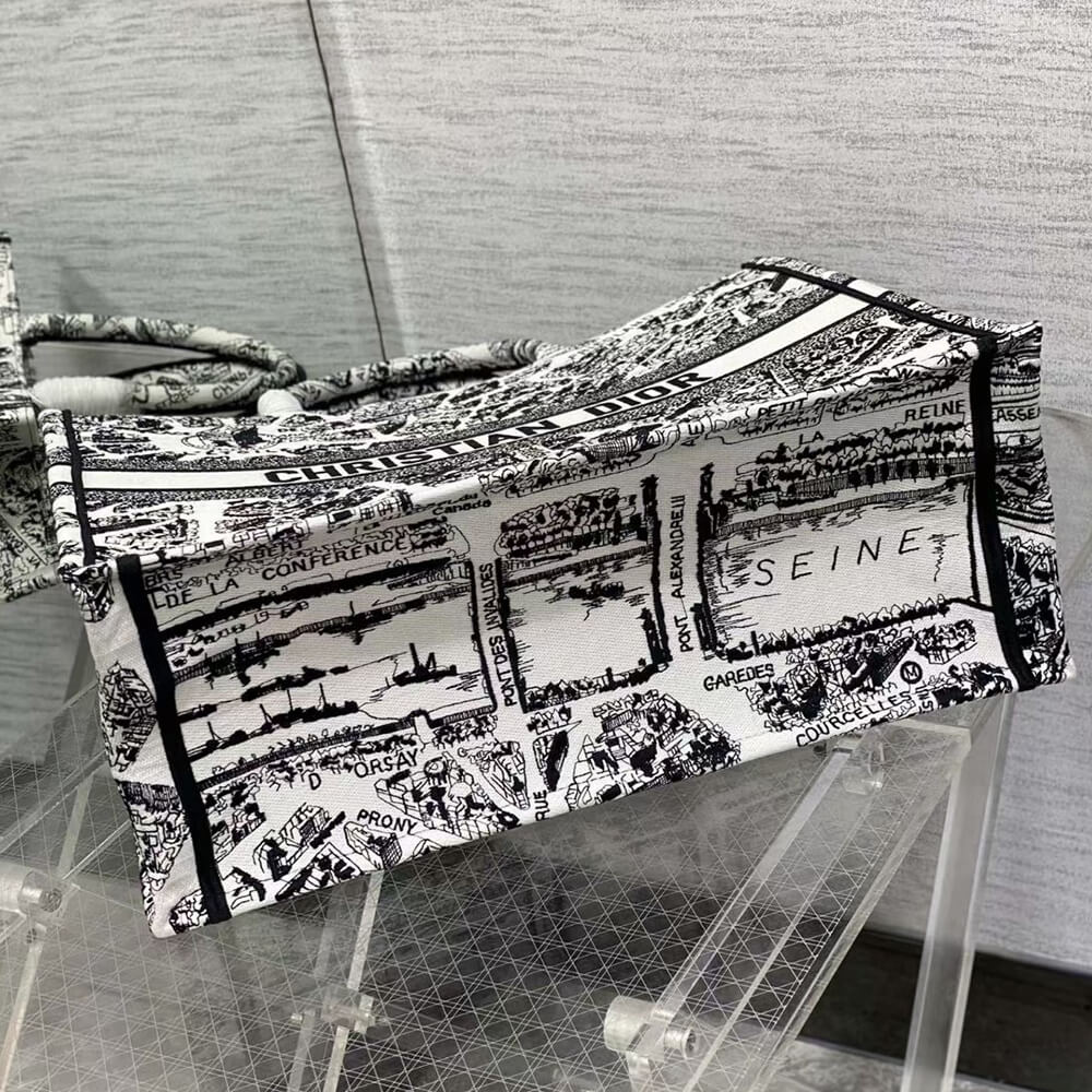 LARGE DIOR BOOK TOTE - Top Club