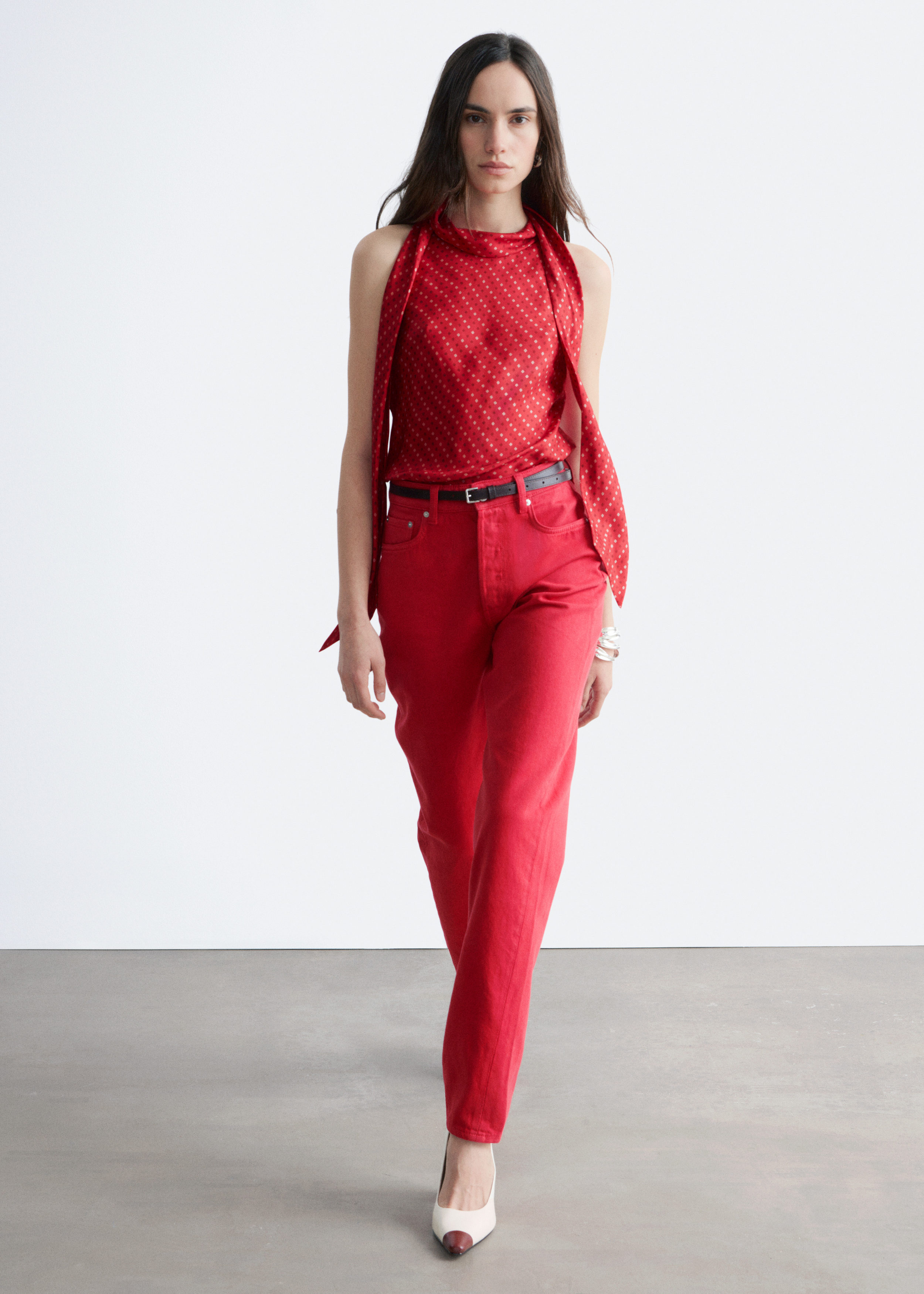 & Other Stories HIGH-WAIST TAPERED JEANS