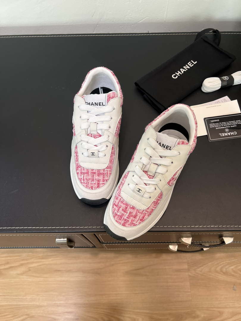 Chanel G45077 Women's Trainer Wool Sneaker C912469 - Sneaker Replica Workshop