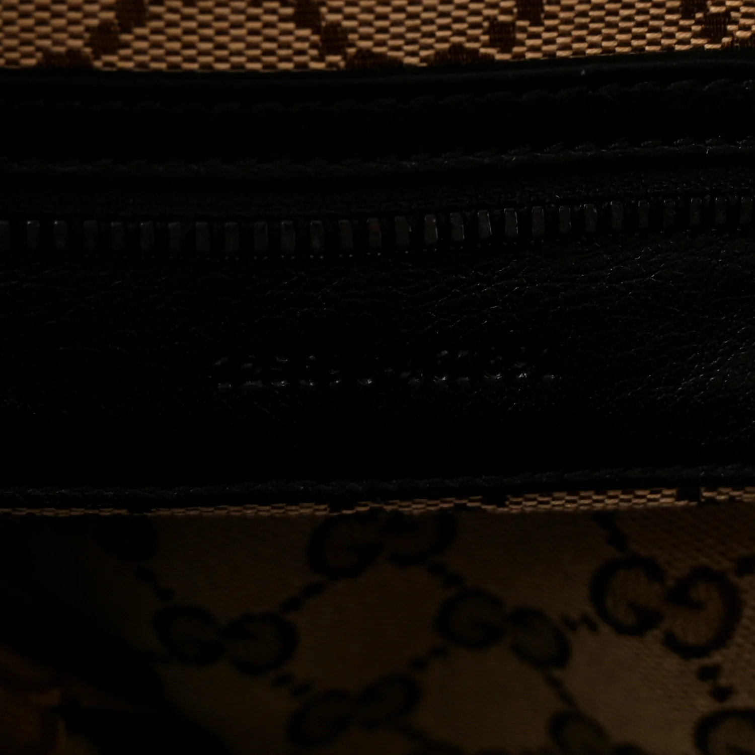 Piuma Lux Energy Monochrome Tonal GG Medium Tote Bag Black - Top Club